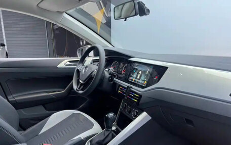 Volkswagen Polo, 2021 год, 1 000 000 рублей, 10 фотография