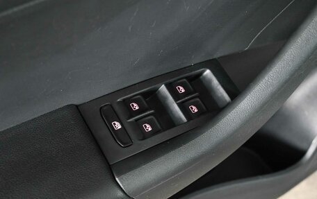 Volkswagen Polo VI (EU Market), 2020 год, 1 650 000 рублей, 17 фотография