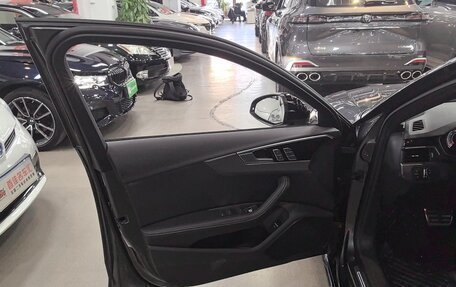 Audi A4, 2025 год, 4 950 000 рублей, 4 фотография