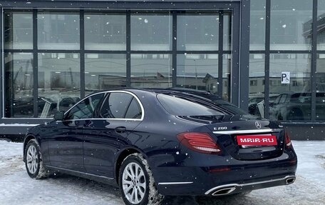 Mercedes-Benz E-Класс, 2017 год, 2 949 000 рублей, 7 фотография