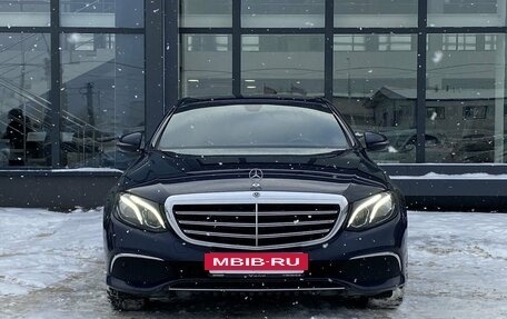 Mercedes-Benz E-Класс, 2017 год, 2 949 000 рублей, 2 фотография