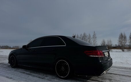 Mercedes-Benz E-Класс, 2014 год, 1 950 000 рублей, 7 фотография
