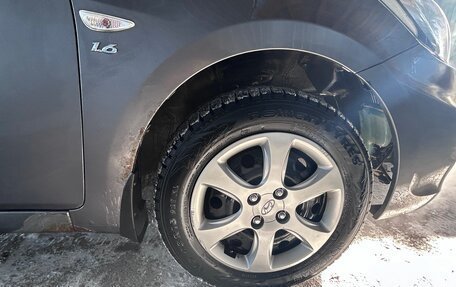 Hyundai Solaris II рестайлинг, 2012 год, 650 000 рублей, 5 фотография