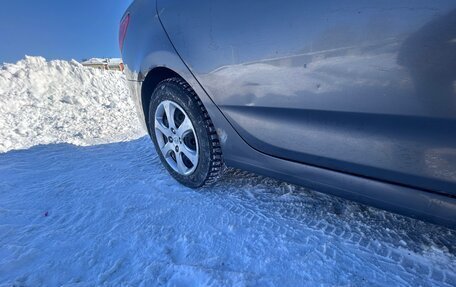 Hyundai Solaris II рестайлинг, 2012 год, 650 000 рублей, 23 фотография