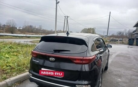 KIA Sportage IV рестайлинг, 2020 год, 2 300 000 рублей, 3 фотография