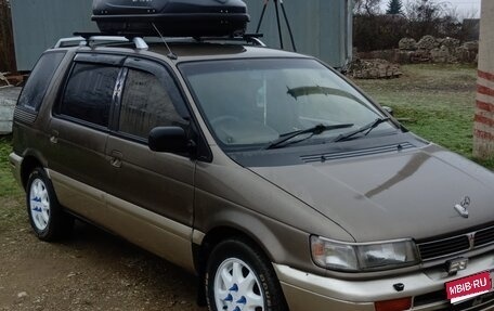 Mitsubishi Chariot III, 1992 год, 240 000 рублей, 1 фотография