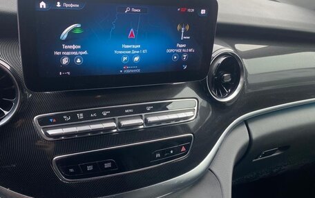 Mercedes-Benz V-Класс, 2022 год, 6 800 000 рублей, 9 фотография