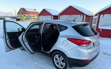 Hyundai ix35 I рестайлинг, 2011 год, 1 150 000 рублей, 6 фотография