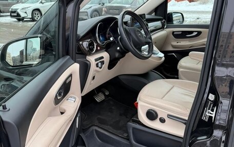 Mercedes-Benz V-Класс, 2021 год, 6 990 000 рублей, 25 фотография