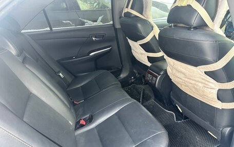 Toyota Camry, 2016 год, 1 890 000 рублей, 6 фотография