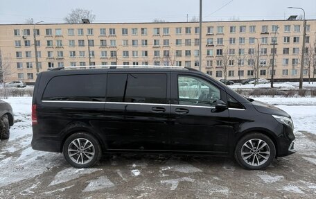 Mercedes-Benz V-Класс, 2021 год, 6 990 000 рублей, 34 фотография