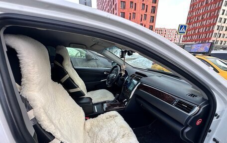 Toyota Camry, 2016 год, 1 890 000 рублей, 5 фотография