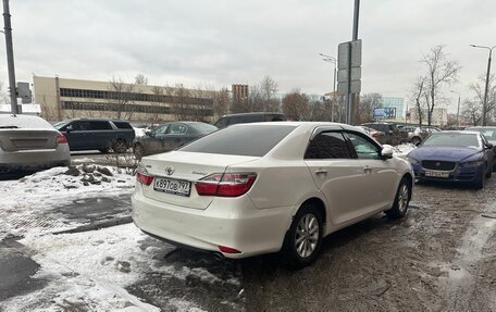Toyota Camry, 2016 год, 1 890 000 рублей, 2 фотография