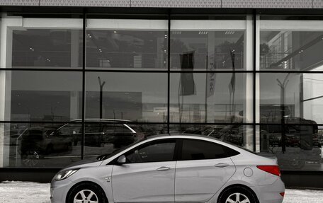 Hyundai Solaris II рестайлинг, 2012 год, 700 000 рублей, 3 фотография
