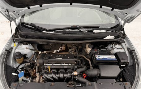 Hyundai Solaris II рестайлинг, 2012 год, 700 000 рублей, 11 фотография