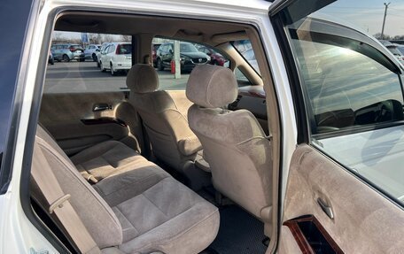 Honda Odyssey II, 2003 год, 649 999 рублей, 19 фотография