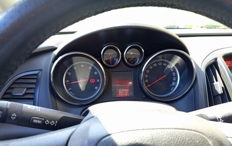 Opel Astra J, 2013 год, 590 000 рублей, 40 фотография