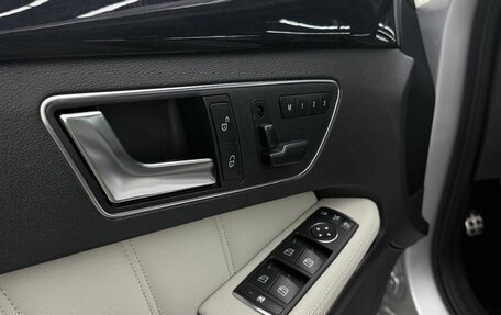 Mercedes-Benz E-Класс, 2012 год, 1 900 000 рублей, 13 фотография