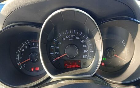 KIA Rio III рестайлинг, 2014 год, 800 000 рублей, 5 фотография