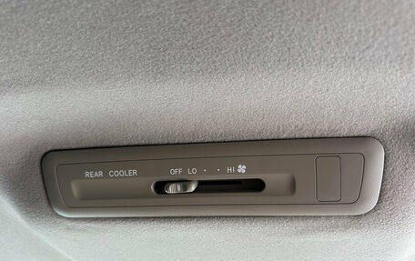 Toyota Estima III рестайлинг -2, 2007 год, 1 570 000 рублей, 21 фотография