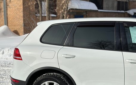 Volkswagen Touareg III, 2012 год, 1 990 000 рублей, 4 фотография