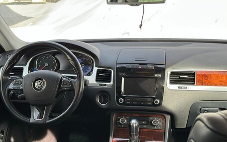 Volkswagen Touareg III, 2012 год, 1 990 000 рублей, 18 фотография