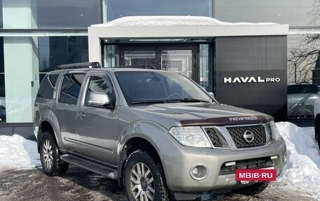 Nissan Pathfinder, 2011 год, 1 379 000 рублей, 3 фотография