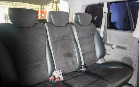 Hyundai H-1 II рестайлинг, 2013 год, 2 139 000 рублей, 13 фотография