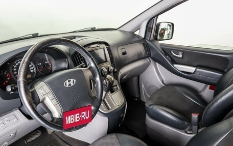 Hyundai H-1 II рестайлинг, 2013 год, 2 139 000 рублей, 10 фотография