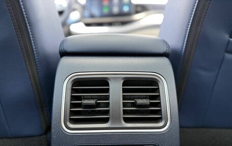 Haval F7 I, 2023 год, 2 500 000 рублей, 16 фотография