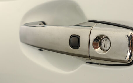 Toyota Land Cruiser 200, 2012 год, 3 389 000 рублей, 11 фотография