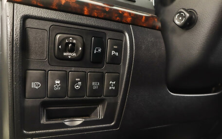 Toyota Land Cruiser 200, 2012 год, 3 389 000 рублей, 26 фотография