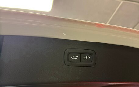 Volvo XC90 II рестайлинг, 2020 год, 5 200 000 рублей, 24 фотография