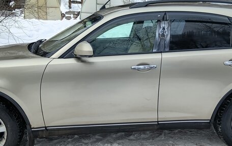 Infiniti FX I, 2003 год, 850 000 рублей, 10 фотография