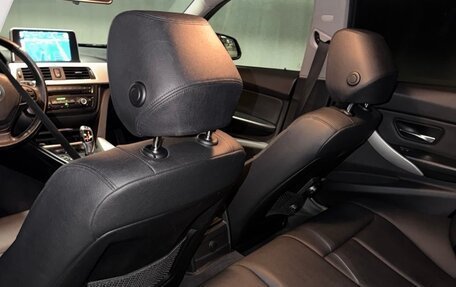 BMW 3 серия, 2013 год, 1 600 000 рублей, 15 фотография