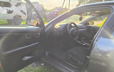 Audi A4, 2003 год, 500 000 рублей, 22 фотография