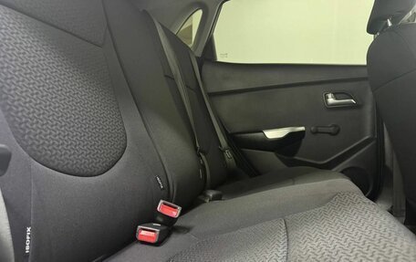 KIA Rio III рестайлинг, 2013 год, 850 000 рублей, 11 фотография