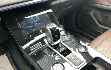 Chery Tiggo 8 Pro, 2022 год, 2 145 000 рублей, 19 фотография