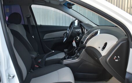 Chevrolet Cruze II, 2015 год, 809 999 рублей, 20 фотография