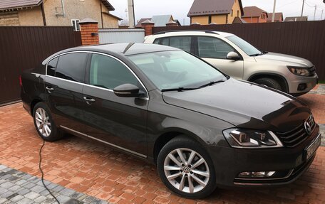 Volkswagen Passat B7, 2014 год, 1 300 000 рублей, 1 фотография
