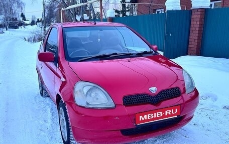 Toyota Vitz, 2000 год, 250 000 рублей, 1 фотография