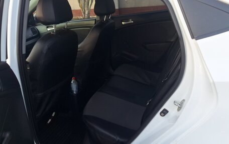 Hyundai Solaris II рестайлинг, 2013 год, 850 000 рублей, 9 фотография