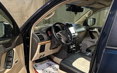 Toyota Land Cruiser Prado 150 рестайлинг 2, 2020 год, 10 000 000 рублей, 7 фотография