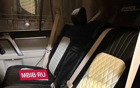 Toyota Land Cruiser Prado 150 рестайлинг 2, 2020 год, 10 000 000 рублей, 4 фотография