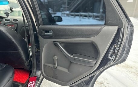 Ford Focus II рестайлинг, 2006 год, 329 000 рублей, 33 фотография