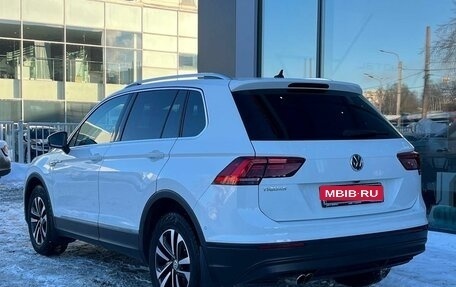 Volkswagen Tiguan II, 2019 год, 2 261 000 рублей, 7 фотография