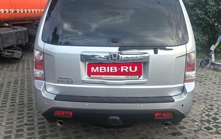 Honda Pilot III рестайлинг, 2012 год, 1 850 000 рублей, 14 фотография