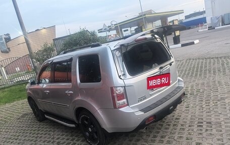 Honda Pilot III рестайлинг, 2012 год, 1 850 000 рублей, 13 фотография