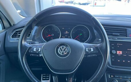 Volkswagen Tiguan II, 2019 год, 2 261 000 рублей, 17 фотография