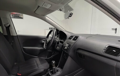 Volkswagen Polo VI (EU Market), 2016 год, 899 000 рублей, 15 фотография